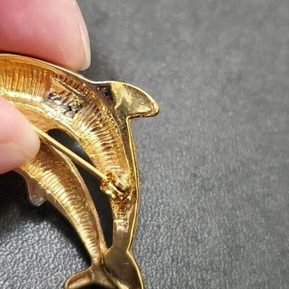 AAI vintage multi tone dolphin brooch - Picture 7 of 8